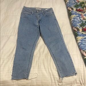 Levi’s 721 light wash high rise skinny jeans size 26